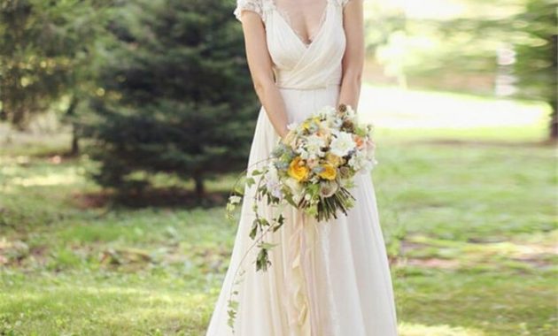 Simple rustic wedding dresses