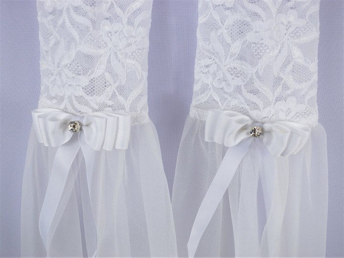 Detachable puff sleeves for wedding dress