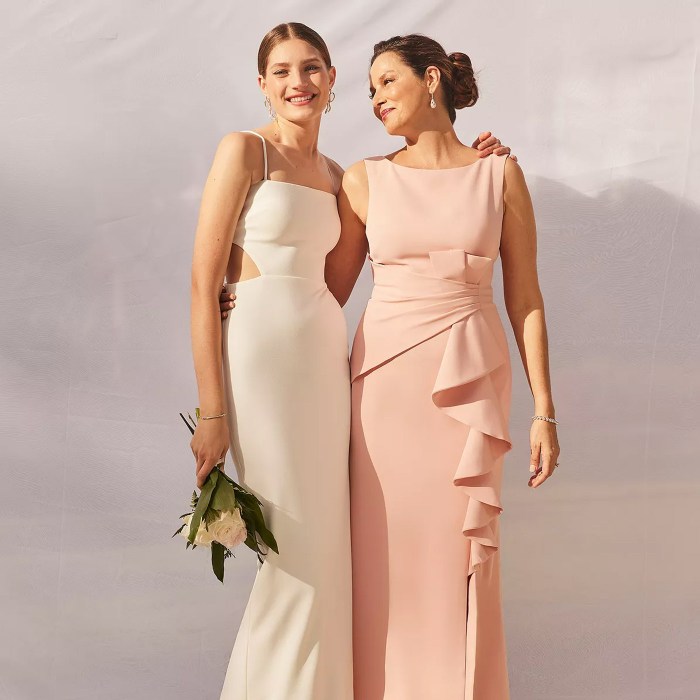 Breastfeeding friendly dresses for wedding