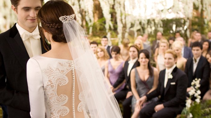 Bellas wedding dress from twilight