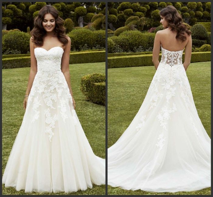 Strapless sweetheart neckline wedding dress